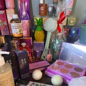 6 piece fragrance/beauty bundles